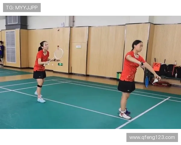 广州网球队与南京网球队赛后战术分析与复盘探讨 广州网球队与南京网球队赛后战术分析与复盘探讨